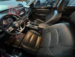 نيسان ألتيما